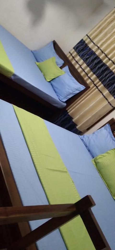 Impress Holiday Home 아누라다푸라 외부 사진