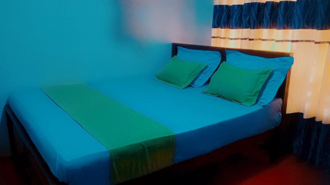 Impress Holiday Home 아누라다푸라 외부 사진