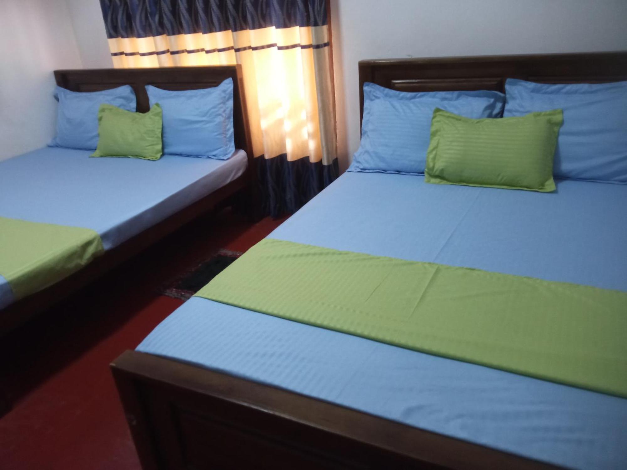 Impress Holiday Home 아누라다푸라 객실 사진
